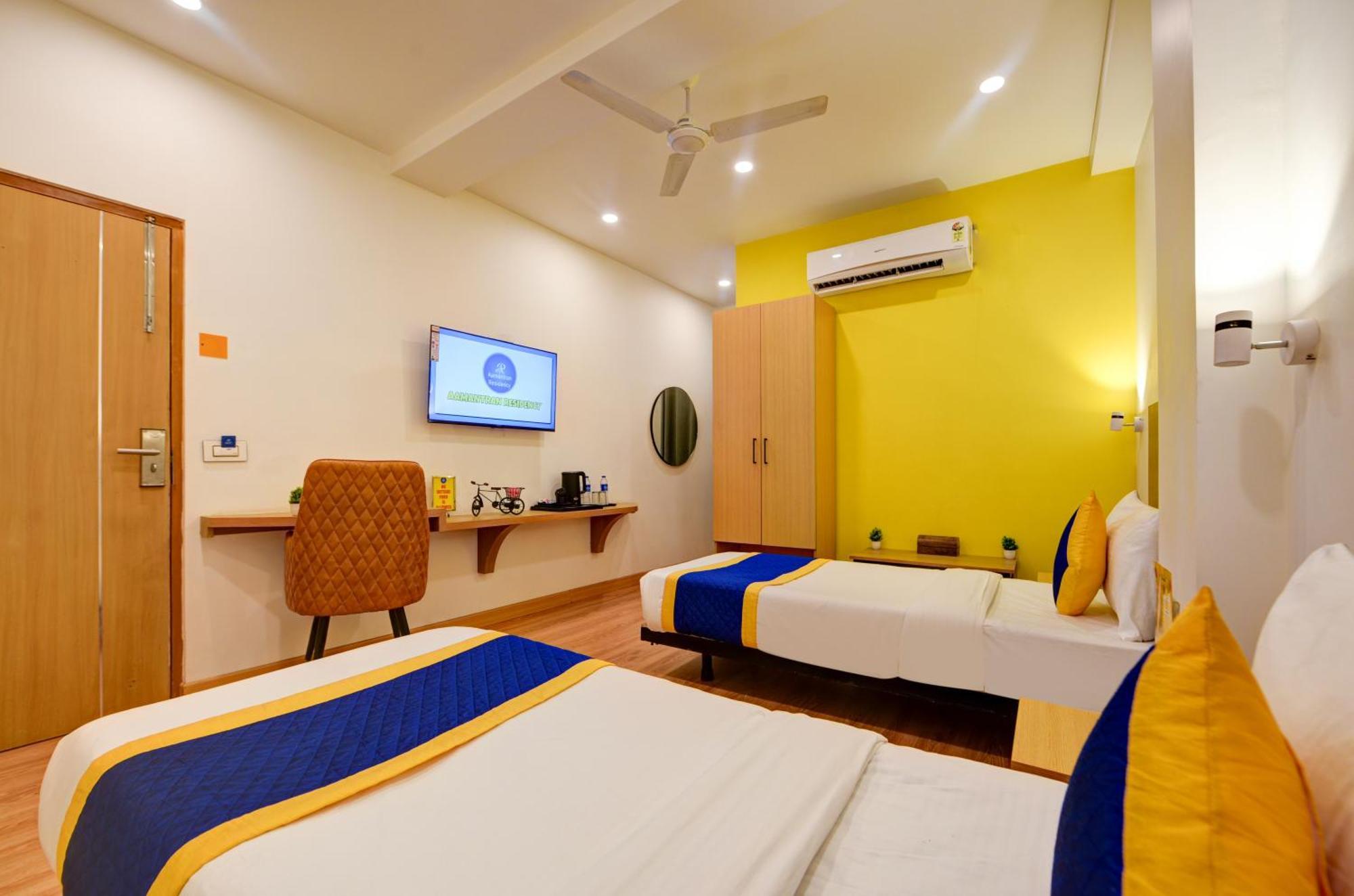 Aamantran Residency Hotel, Sohna Road, Sector 49, Gurugram Gurgaon Eksteriør bilde