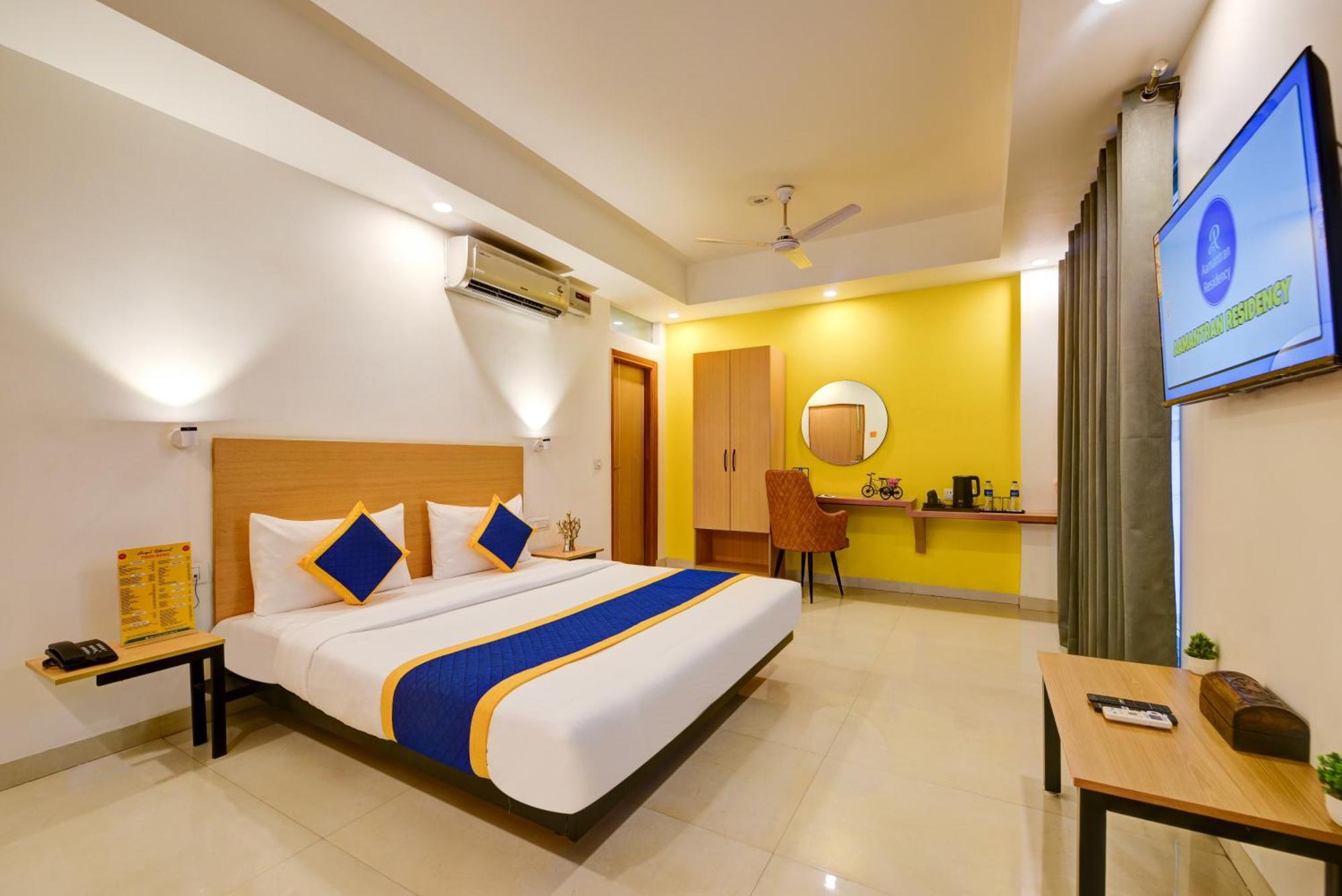 Aamantran Residency Hotel, Sohna Road, Sector 49, Gurugram Gurgaon Eksteriør bilde