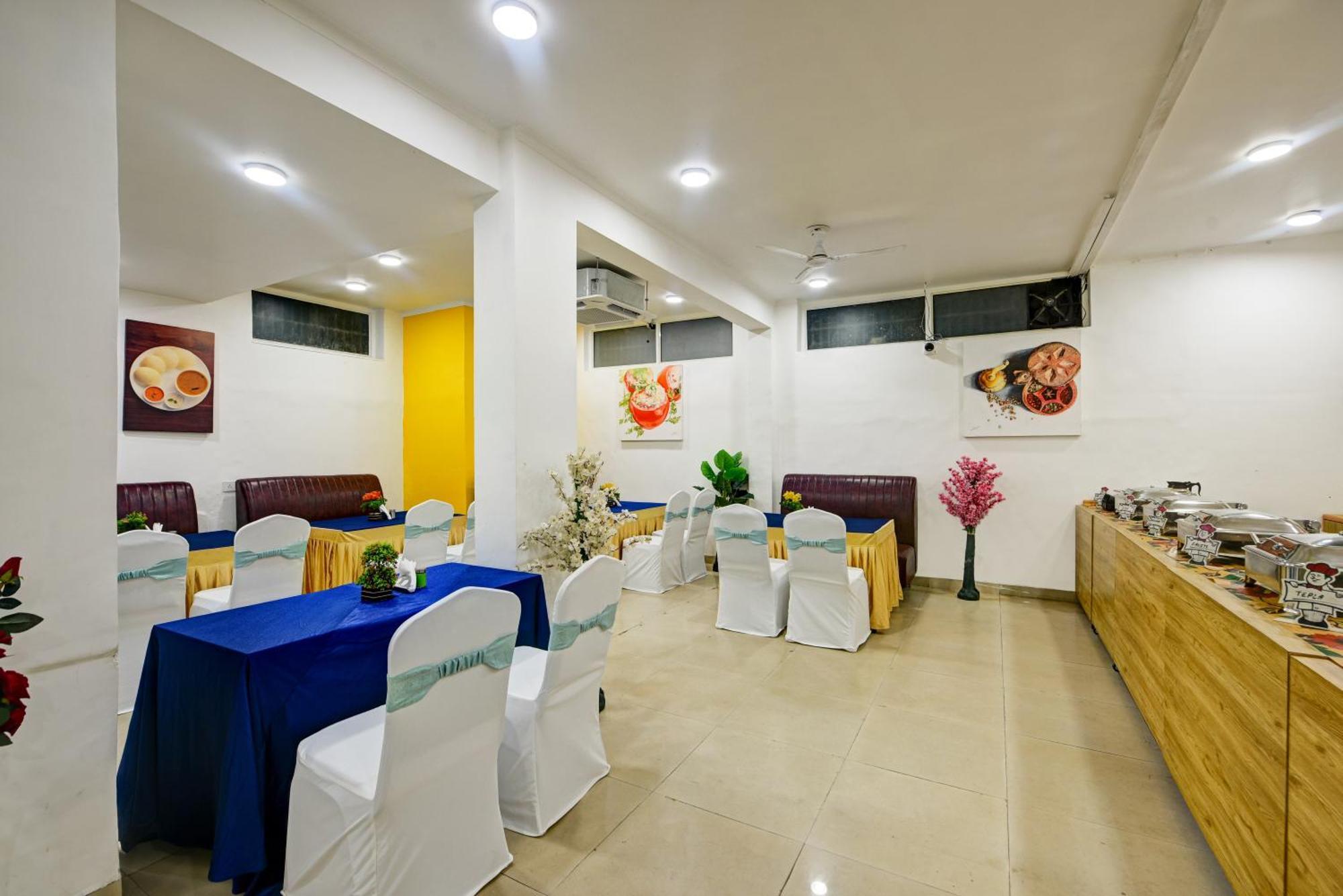 Aamantran Residency Hotel, Sohna Road, Sector 49, Gurugram Gurgaon Eksteriør bilde