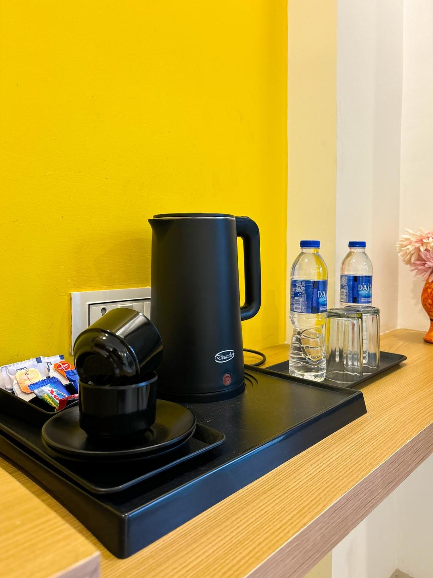 Aamantran Residency Hotel, Sohna Road, Sector 49, Gurugram Gurgaon Eksteriør bilde