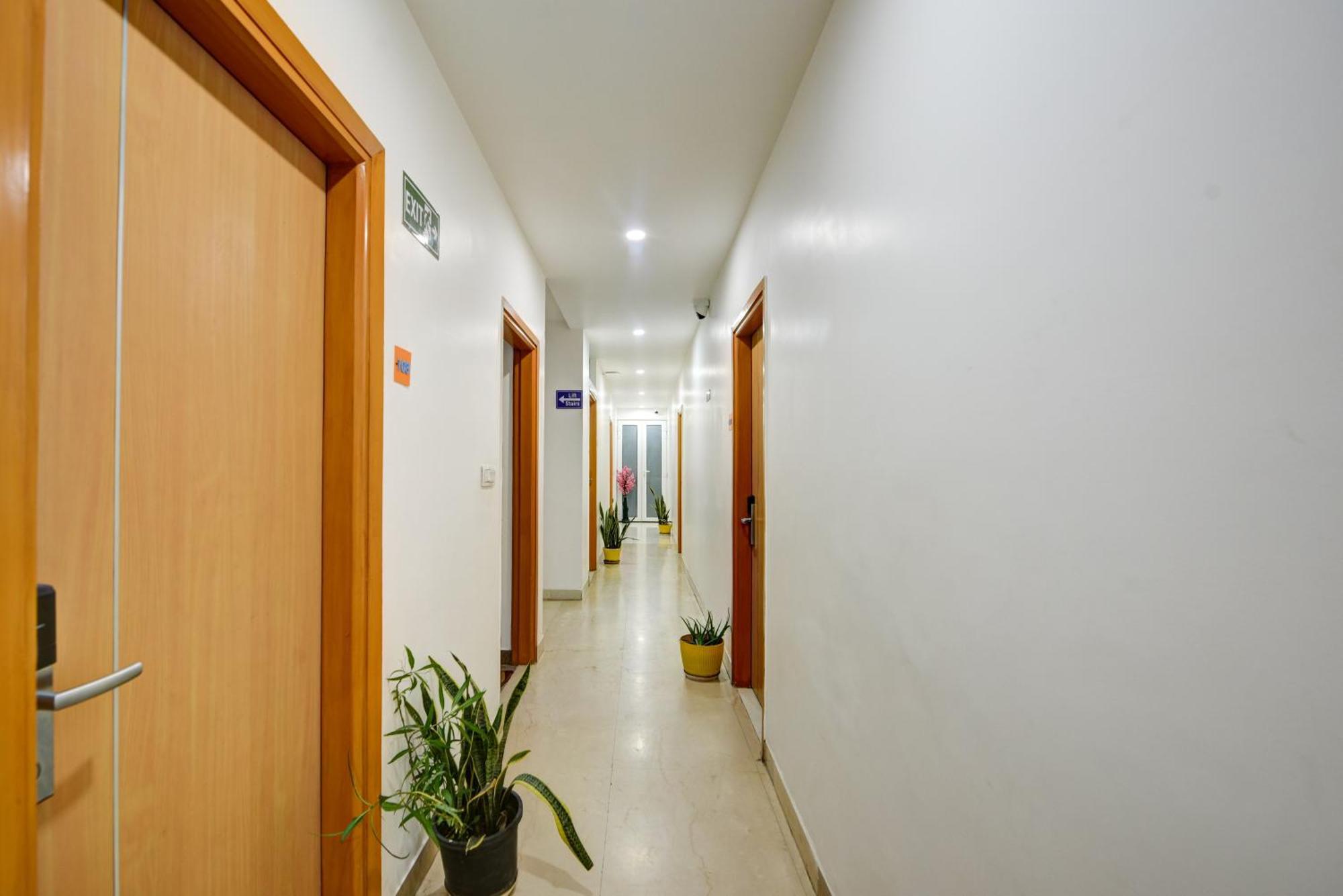 Aamantran Residency Hotel, Sohna Road, Sector 49, Gurugram Gurgaon Eksteriør bilde